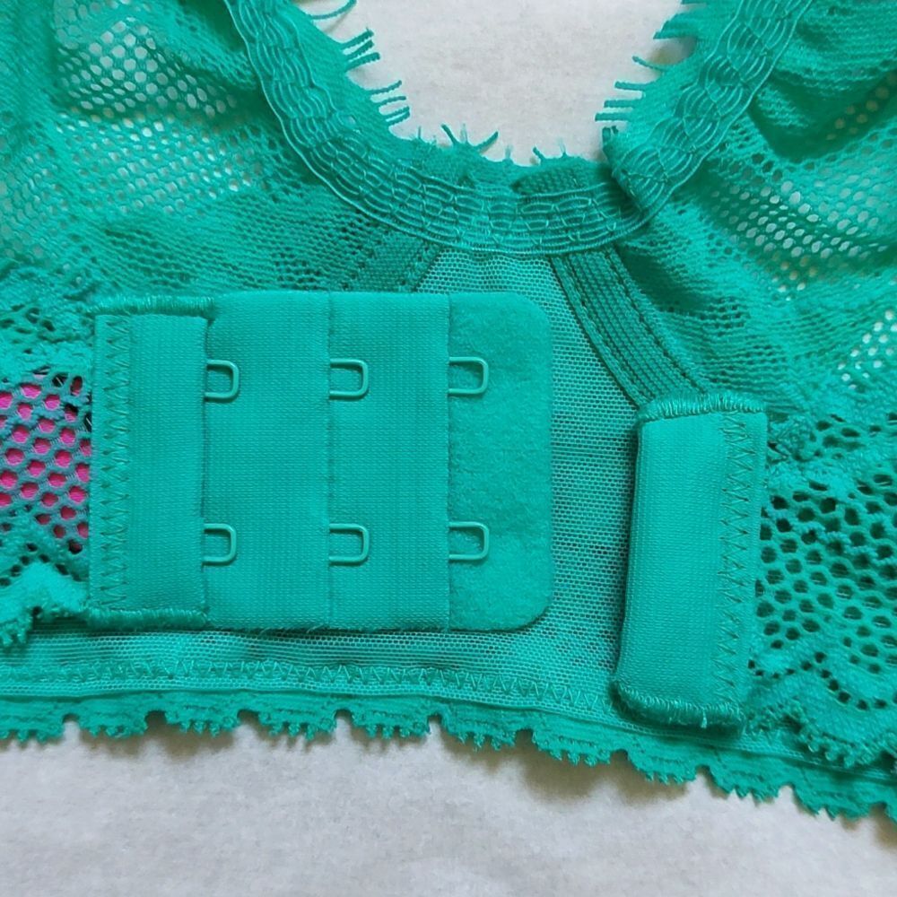 New With Tags La Senza Size Large Lightweight Wireless Teal Lace Bralette - Picture 7 of 12